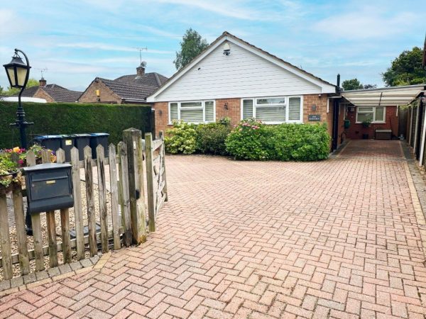 Malthouse Lane, Earlswood