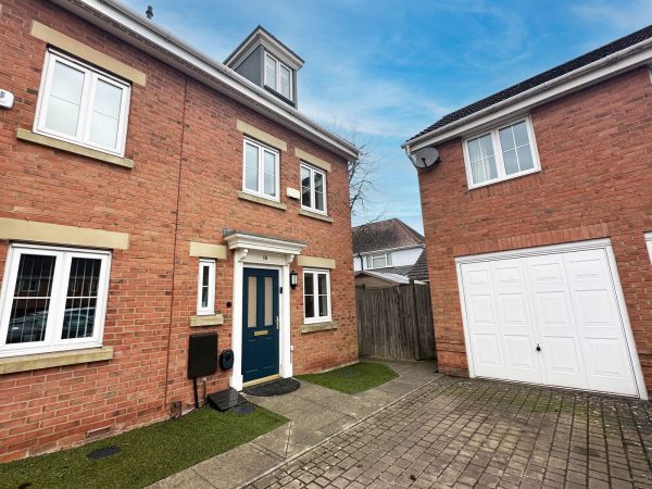 Innisfree Close, Wythall