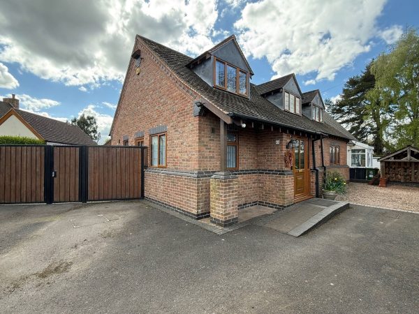 Malthouse Lane, Earlswood