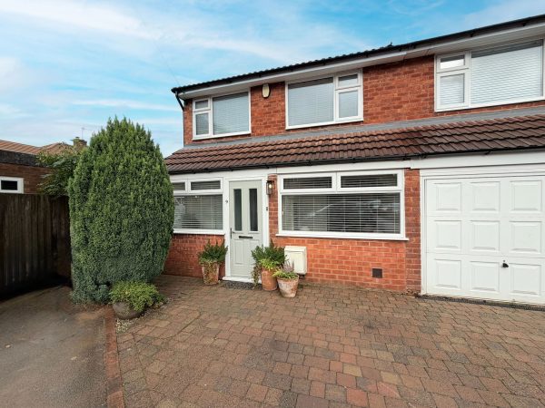 Green Close, Wythall