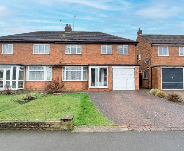 Douglas Road, Hollywood